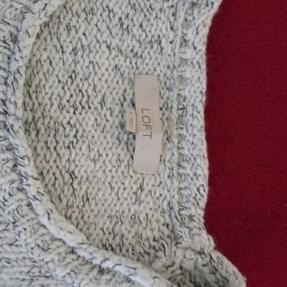 Loft pattern sweater - Picture 4 of 4